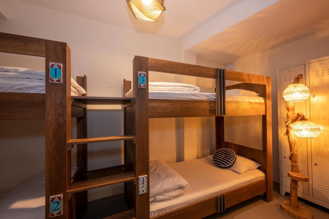 Taksim Square Hostel Istanbul Exterior photo