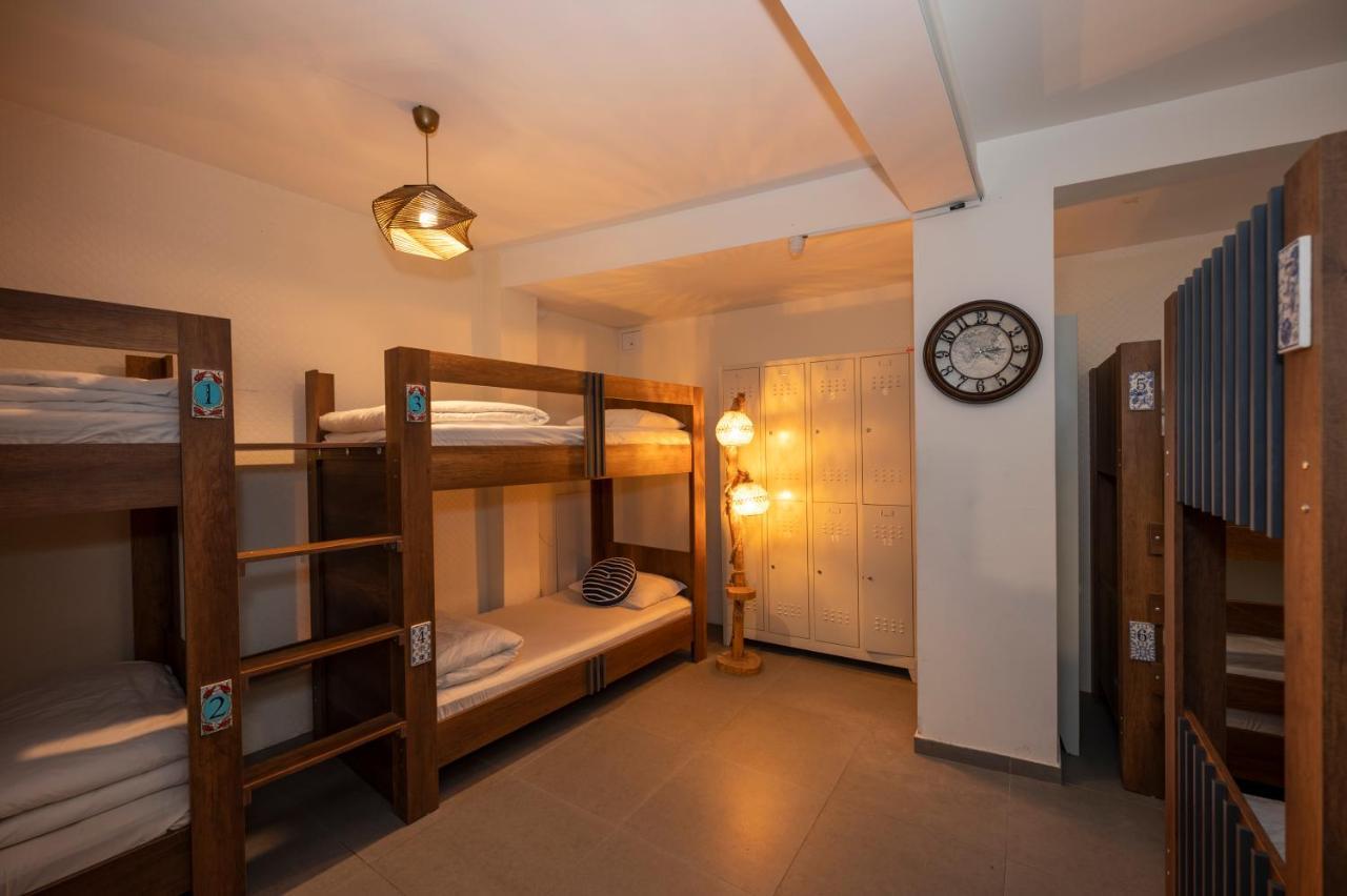 Taksim Square Hostel Istanbul Exterior photo